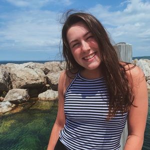 Meet your Posher, Isabel